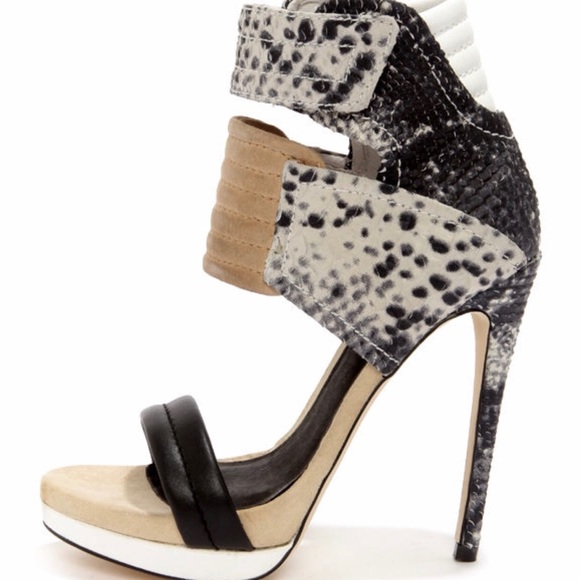MIA LIMITED EDITION ROCCO SNAKESKIN HEELS - Picture 1 of 7